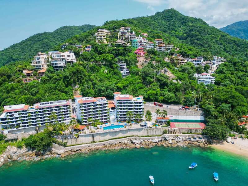 Puerto Vallarta: Hop-On-Hop-Off City Bus Tour - Key points at a glance