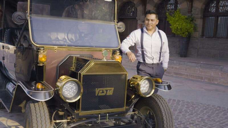 Querétaro: City Tour in a Classic Ford T Vehicle - Choosing among the aqueduct, Hill of the Bells, and railway station