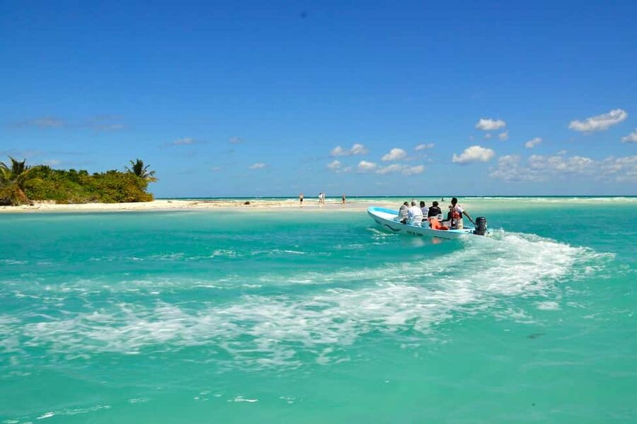 Riviera Maya: Sian Ka'an Reserve Ancient Maya Canals Tour - Maya lunch and the value of the $173 price