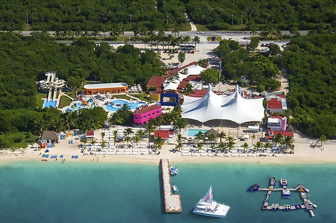 Roots Beach Club® - Key Points Before You Book