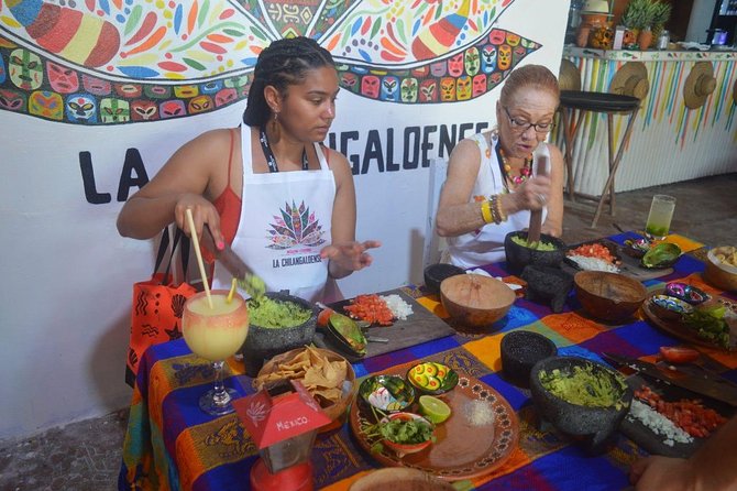 Salsa & Salsa cooking lessons + Beach day - Fresh Ingredients and a Relaxed Cooking Class
