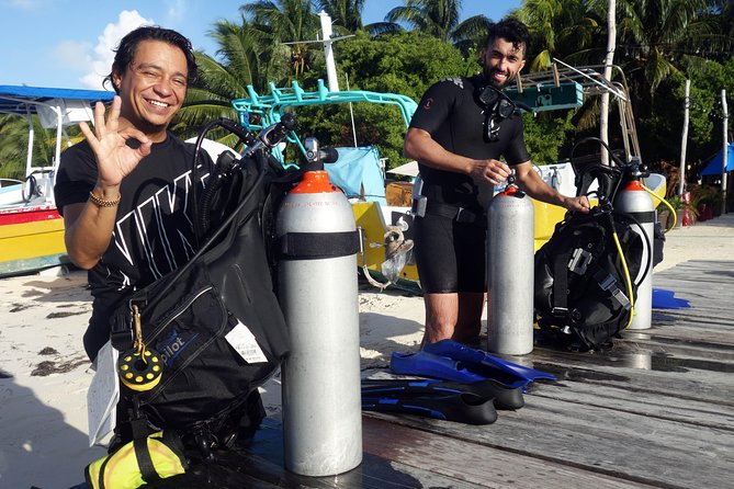 Scuba diving at MUSA the underwater museum for certified divers - Equipment, boat, and guide support