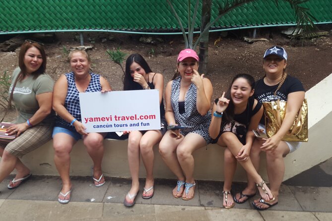 Shared Transportation from Cancun Airport to Playa del Carmen - The 45-minute shared shuttle wait