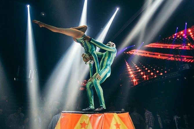 Skip the line: Regular Ticket Playa del Carmen - Who will enjoy this night most