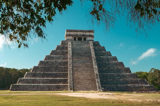 Small Group with early access to Chichen Itza, Ekbalam and Cenote - What Your 2.5 Hours at Chichen Itza Feels Like