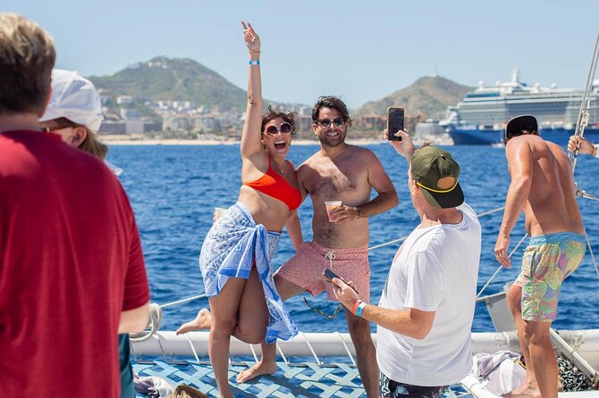 Snorkel Cruise in Los Cabos - Meeting the Pez Gato at Cabo Marina