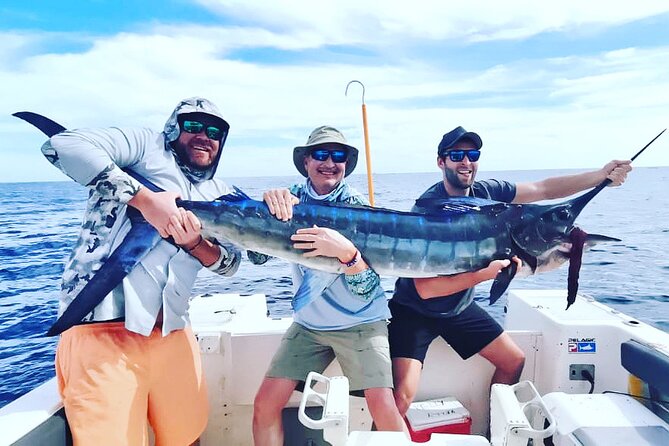 Sportfishing Charters in Cabo San Lucas with Kellyfish Cabo Sportfishing - Leaving Cabo Marina at 6:00 am