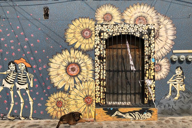 Street Art Bike Ride - Three neighborhoods, murals, stencils, and posters