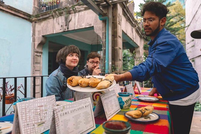 Street Food Tour with Friends - Food value, timing, and what you may actually eat