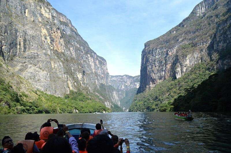 Sumidero Canyon and Chiapa de Corzo Tour Compartido - The Sumidero viewpoints and the first big reveal