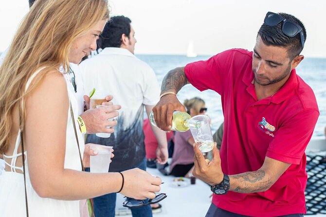 Sunset Cruise in Los Cabos with Jazz and Wine - Hotel pickup can save you a headache
