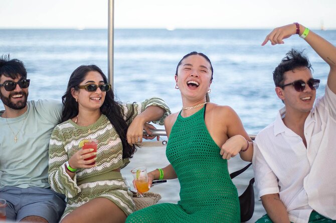 Sunset Sail Party Cruise on the Pez Gato - Music, dancing, and the party level