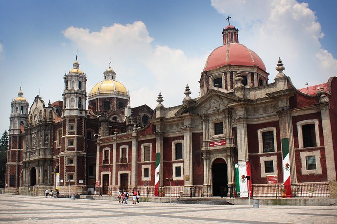 Teotihuacan & Basilica Guadalupe Tour with lunch - Teotihuacan: the day’s main event