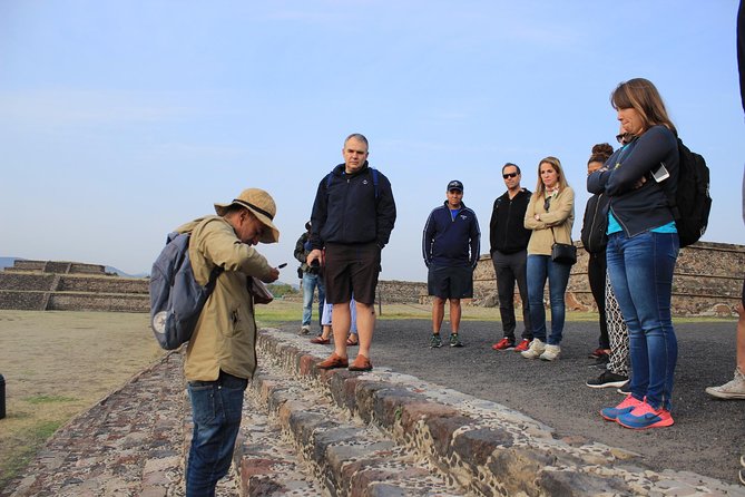Teotihuacan Early Access Guided Tour with optional Lunch - Murals, theories, and the value of a guide