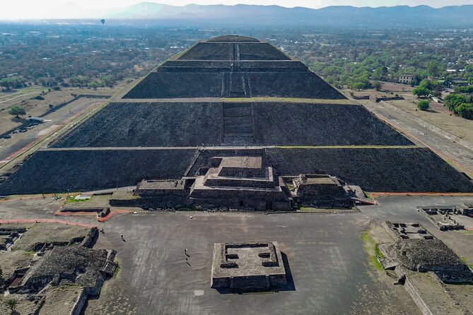 Teotihuacan Early Access Guided Tour with optional Lunch - The obsidian workshop and tequila tasting