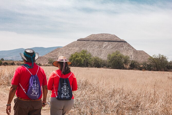Teotihuacán Full Day Tour from Mexico City - The cave observatory and the underground stop