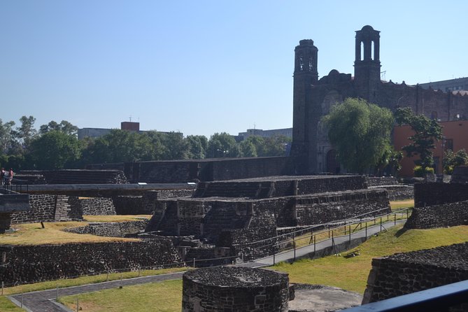 Teotihuacan & Guadalupe Shrine + Xochimilco, Coyoacán & Frida Kahlo Combo Tour - Teotihuacan: the major event of day one