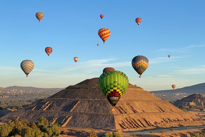 Teotihuacan Hot Air Balloon Flight from Mexico City / Volare - Why this balloon ride is worth the early alarm