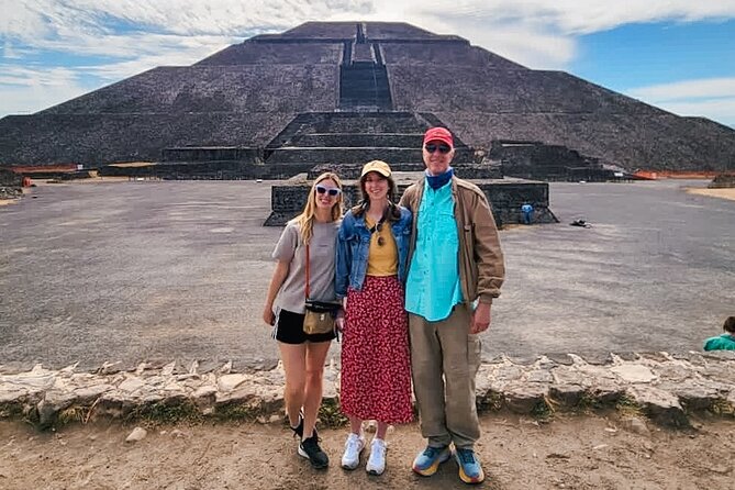 Teotihuacan Private Tour from Mexico City - Leaving Mexico City at 8:00 am