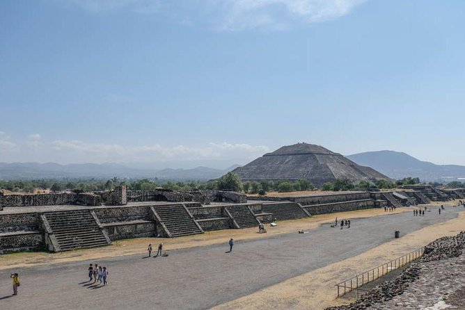 Teotihuacan, Shrine of Guadalupe & Tlatelolco Day Tour - Why This Seven-Hour Route Works