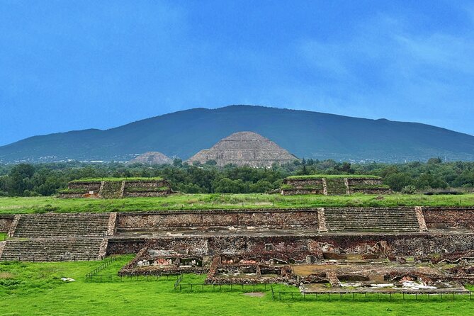 Teotihuacan without obligatory stops. No shops or restaurants. - Quetzalcoatl and the areas that can be missed