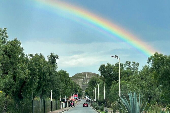 Teotihuacan without obligatory stops. No shops or restaurants. - How the $56 price measures up