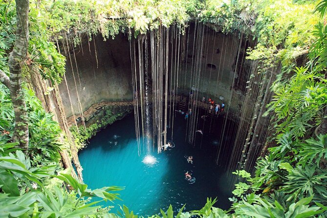 Tour de Dia a Chichén Cenote Ik Kil Cenote Suytun y Valladolid - Language, guide service, and group manners