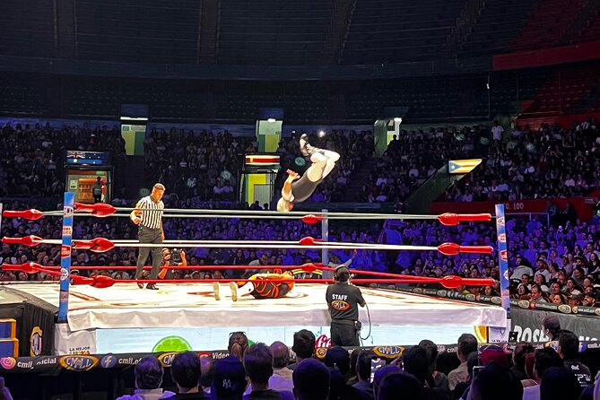 Tour Lucha Libre ,Tacos, Tequila and Mezcal in Mexico City - Who should book this experience?