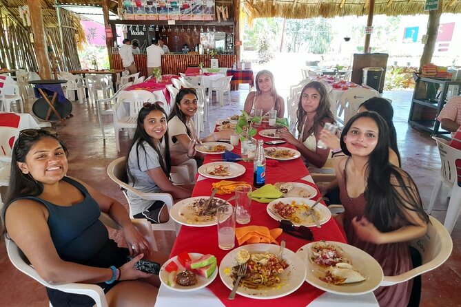 Tour to Chichen Itza-Tickets, food and cenote - A short look at historic Valladolid