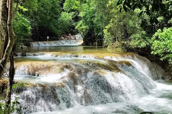 Tour to Copalitilla Magical Waterfalls from Huatulco with admission included - A Traditional Lunch Near Copalitilla