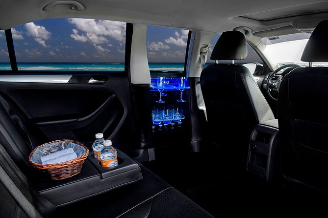 Transfers in Luxury Sedan from Cancun Airport - The small comforts that make the ride feel special