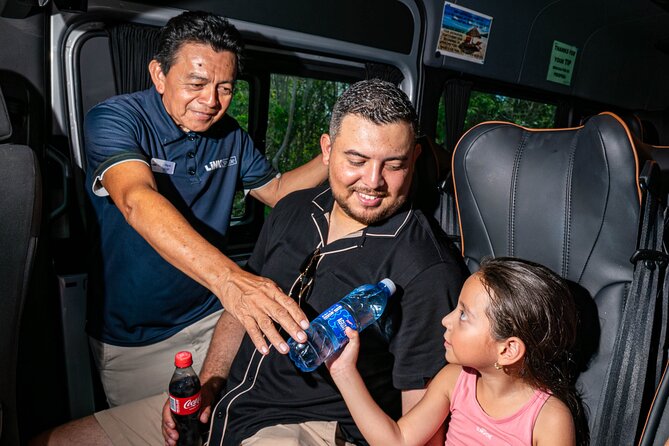 Transporte Privado del aeropuerto de Cancún a Cancún o Riviera - Who will get the most from this transfer