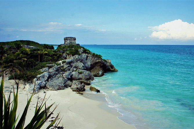 Tulum and 2 Cenotes Half Day Tour from Riviera - Tulum: two hours among Maya walls and sea views