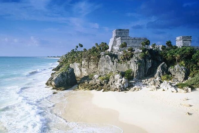 Tulum Express - The morning pickup: convenient, but not always quick