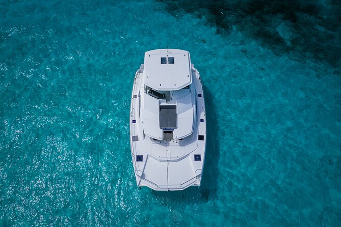 Tulum: Leopard 51′ Yacht with Gourmet Dining & Water Toys - Service That Aims for a VIP Feel