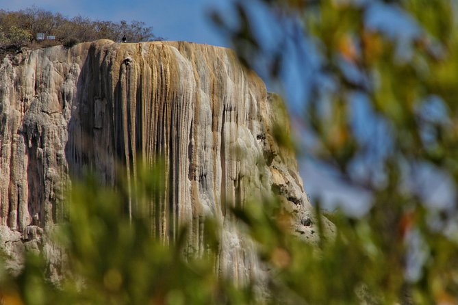 Ultimate Hierve el Agua Hike + Mezcal - Key points at a glance
