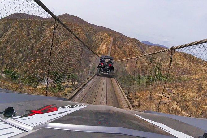 Ultimate UTVs Adventure - Transportation and the waiting-time problem