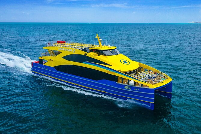 Ultramar Ferry, Regular round ticket, Playa del Carmen-Cozumel - Boarding the Ultramar boat