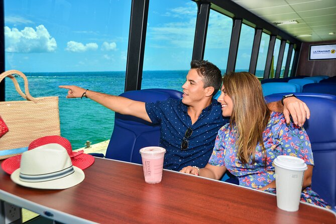 Ultramar Ferry, Regular round ticket, Playa del Carmen-Cozumel - Cleanliness, comfort, and onboard atmosphere