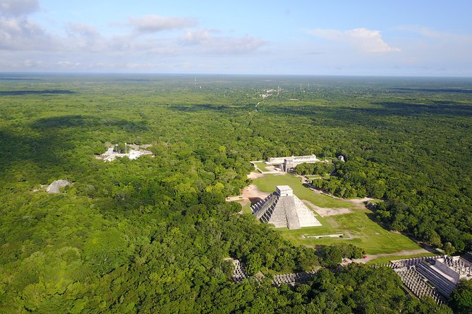 VIP Chichen Itza Private Tour - Luxury Car - What private service changes