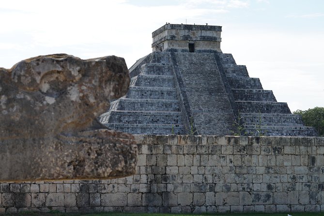 VIP Chichen Itza Private Tour - Luxury Car - Who will enjoy this day most