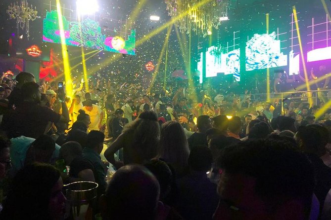 VIP Nightclub Tour in Puerto Vallarta - Meeting Junior at 10 p.m. on the Malecón