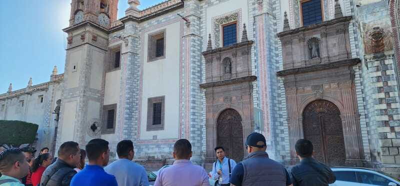Walking Tour: Temples and Convents (Western Zone) - Western Zone or Eastern Zone?