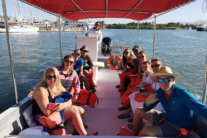 Whale Encounter Puerto Vallarta - Wildlife encounters, from calves to breaching whales