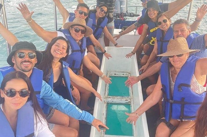 Whale Watching Tour with Arch and Beach in Cabo San Lucas - Who Will Enjoy This Cabo Boat Ride