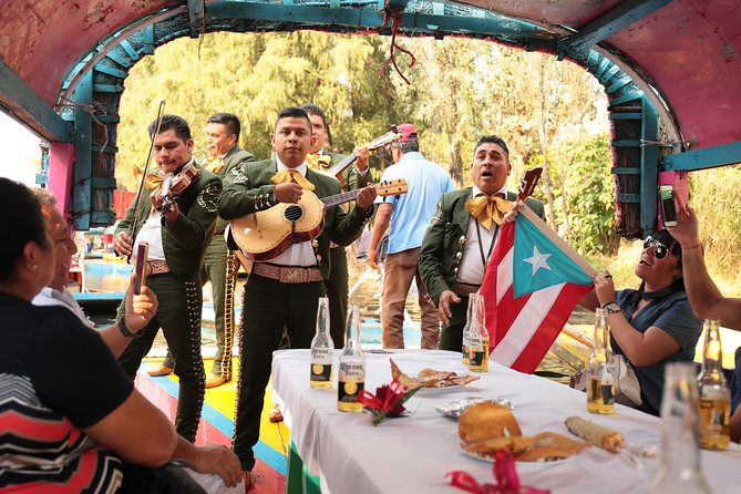 Xochimilco, Coyoacan and Frida Kahlo with Optional Lunch - Walking Through Historic Coyoacán