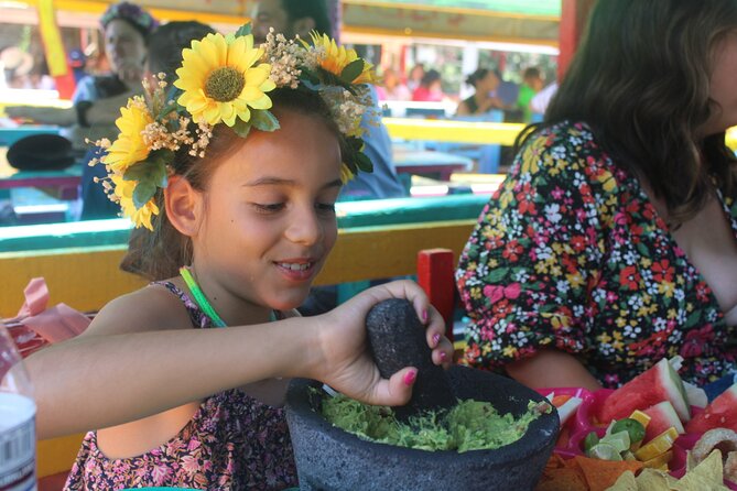 Xochimilco & Mexican Party with Guacamole & Unlimited Drinks - What this Xochimilco boat ride is really like