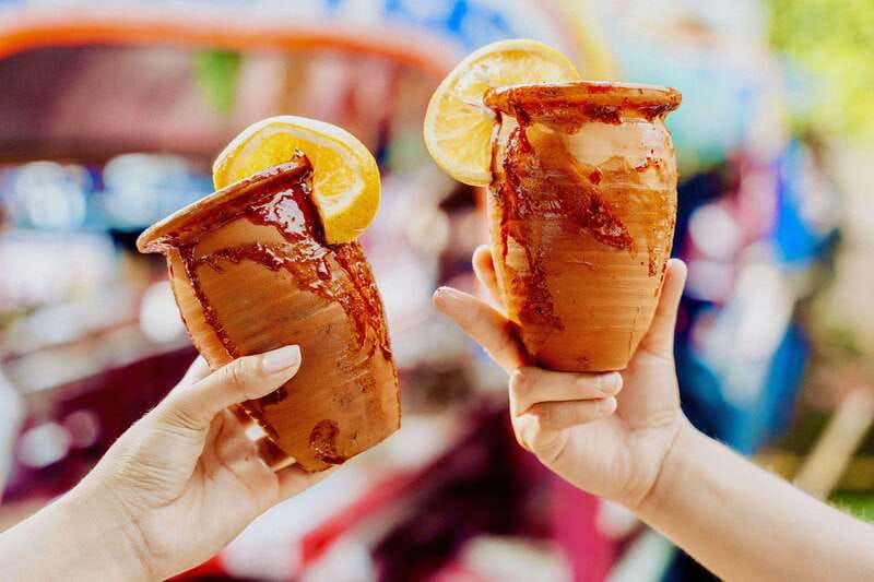 Xochimilco: Tequila tasting (unlimited) and cultural party on a boat - The first 20 minutes: safety and introductions